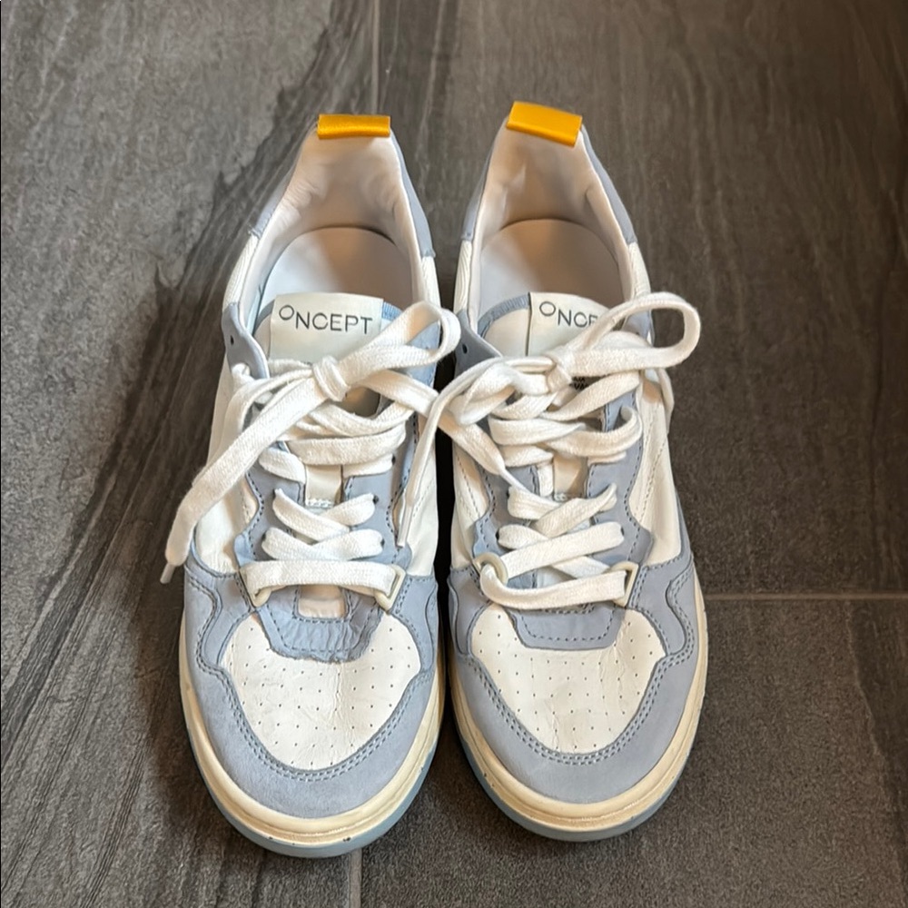 Oncept Phoenix Sneaker In Blue Vapor